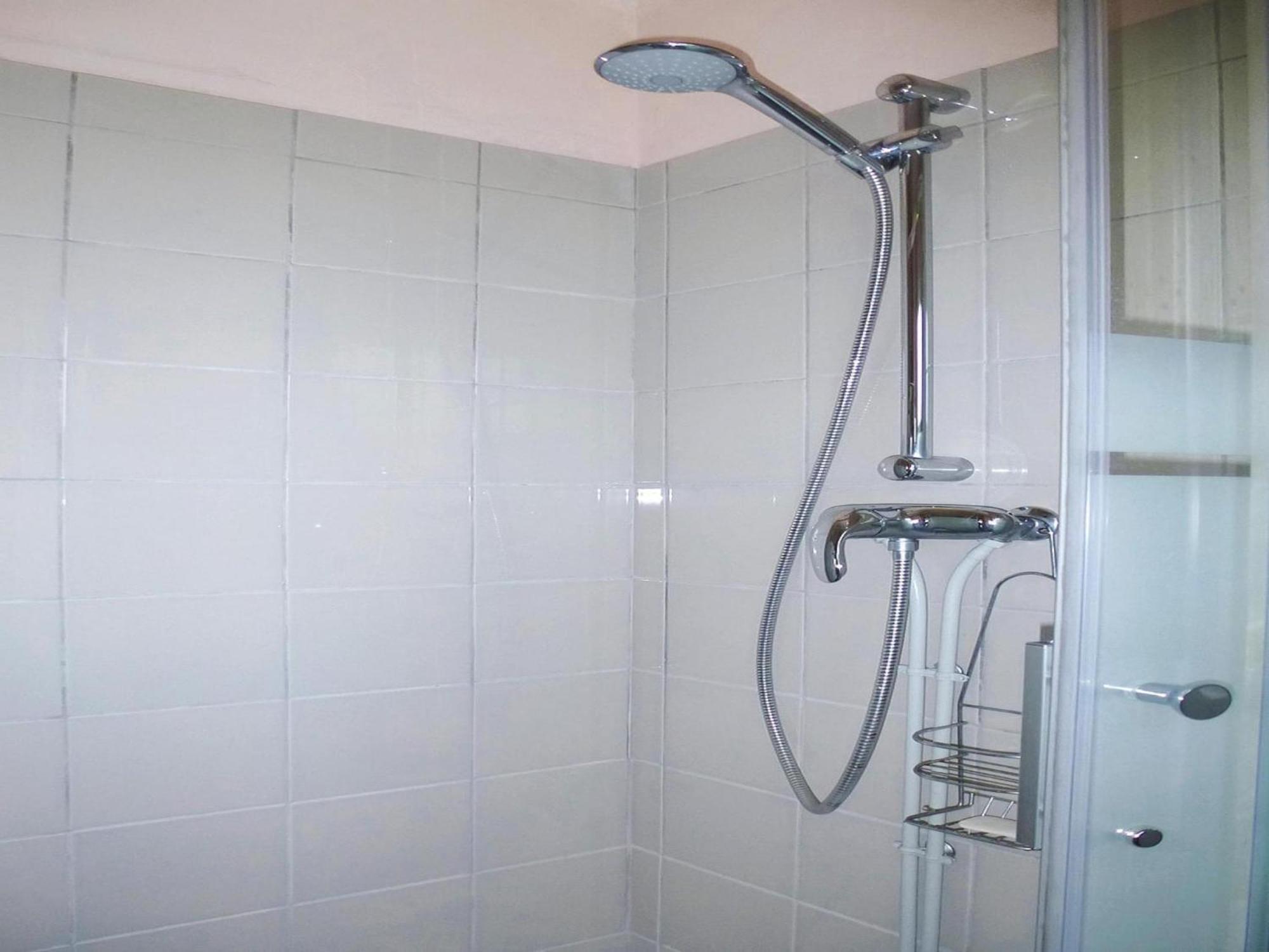 Holiday Home In A Quiet Location Near The Coast Pleumeur-Bodou Ngoại thất bức ảnh